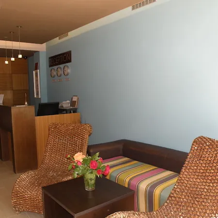 Valeo Hotel